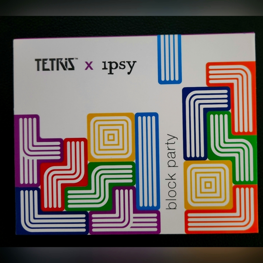 IPSY Makeup | Tetris Block Party Limited Edition Eyeshadow Palette